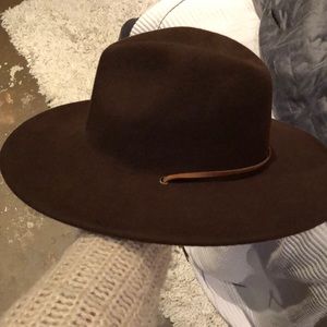 100% wool Brixton hat in size small.